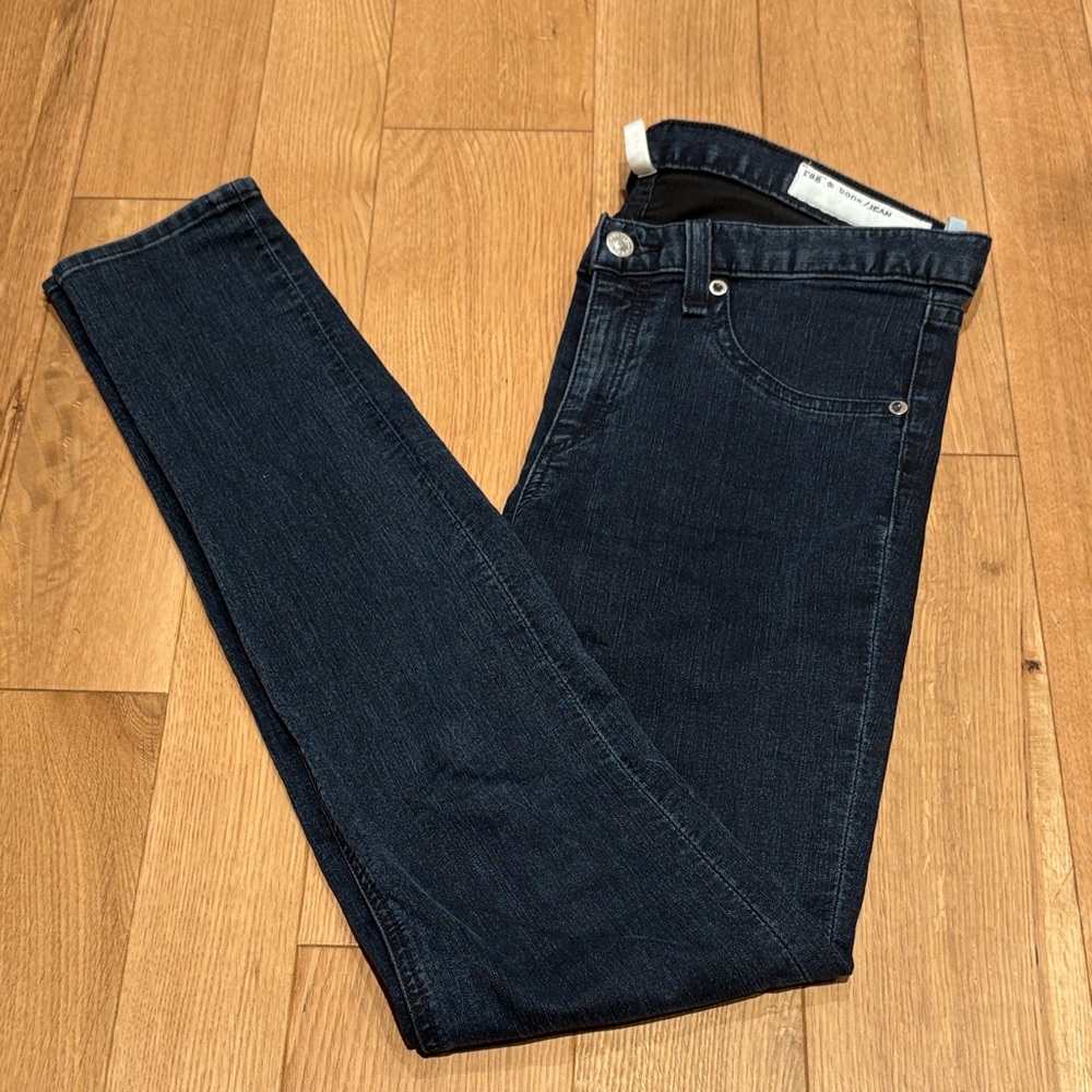 Rag and Bone 28 Skinny jeans